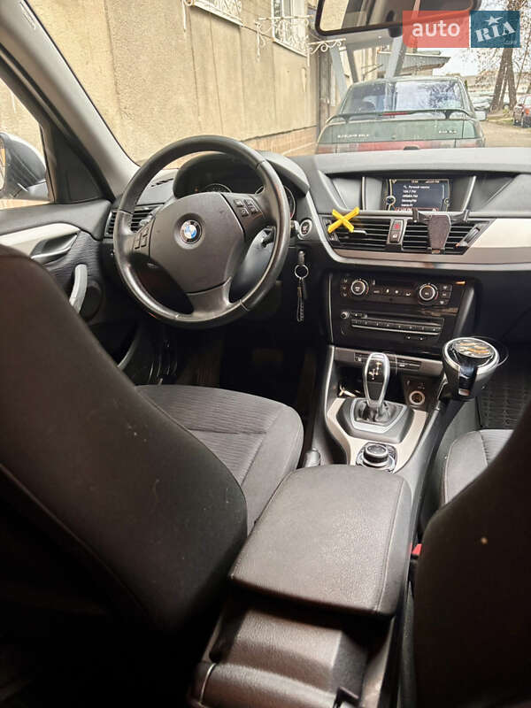 Внедорожник / Кроссовер BMW X1 2013 в Ивано-Франковске