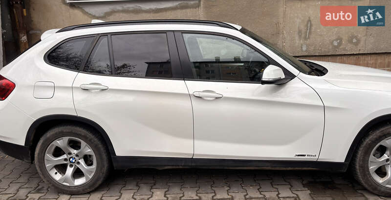 Внедорожник / Кроссовер BMW X1 2013 в Ивано-Франковске
