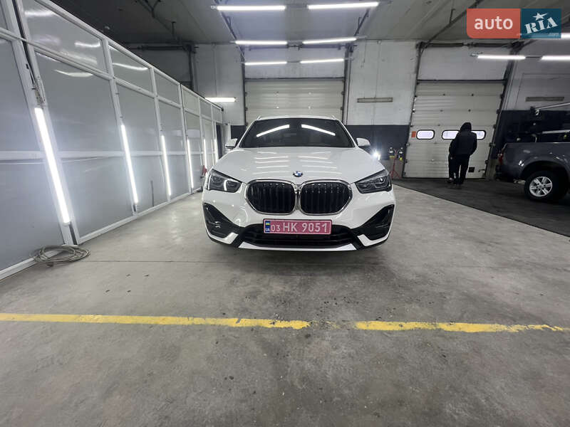 Внедорожник / Кроссовер BMW X1 2018 в Овруче фото 40 Внедорожник / Кроссовер BMW X1 2018 в Овруче