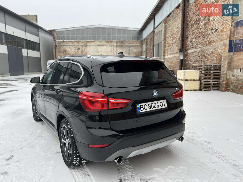 Внедорожник / Кроссовер BMW X1 2015 в Львове