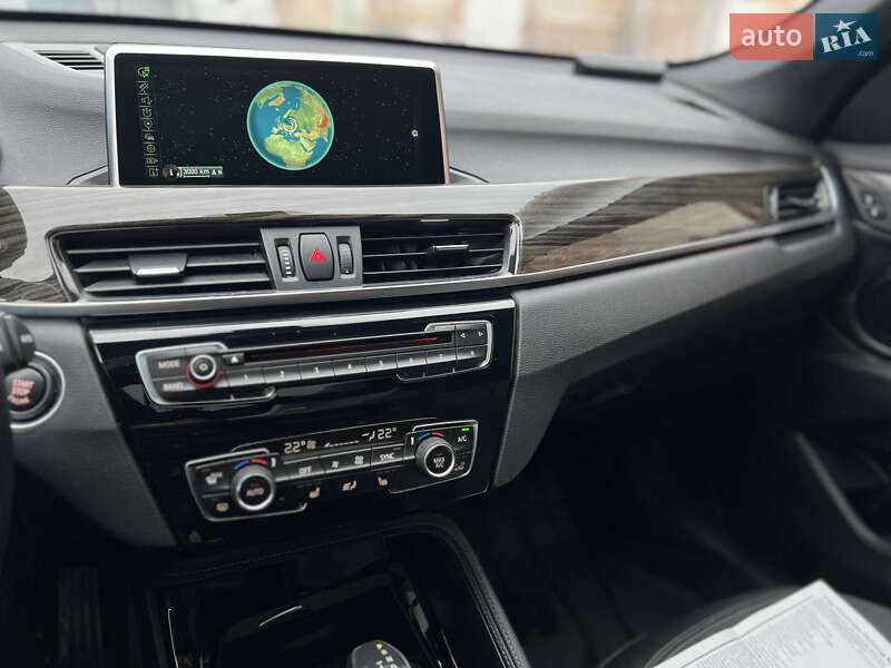 Внедорожник / Кроссовер BMW X1 2015 в Львове