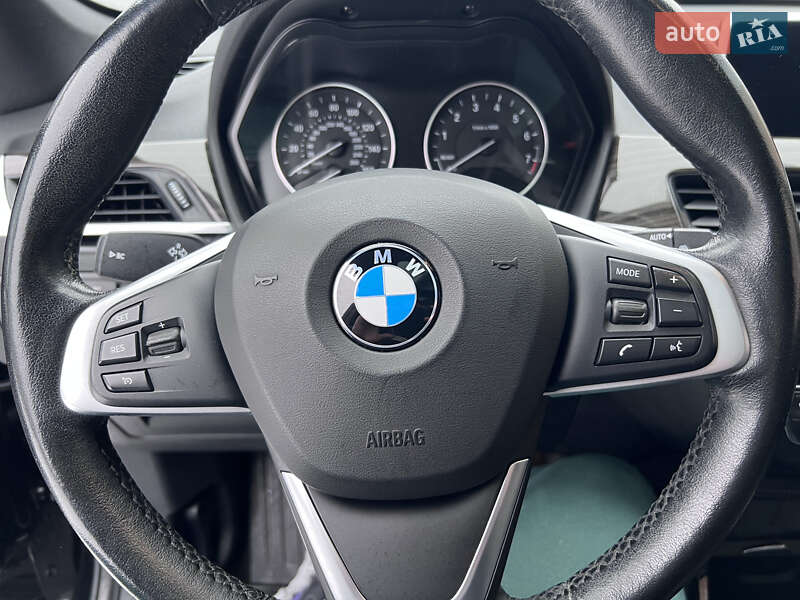 Внедорожник / Кроссовер BMW X1 2015 в Львове