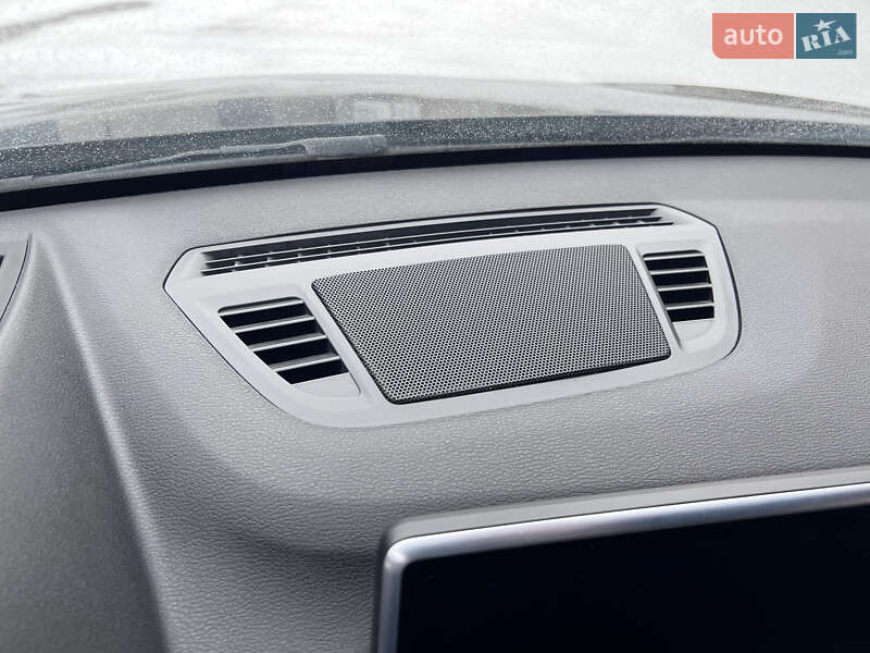 Внедорожник / Кроссовер BMW X1 2015 в Львове