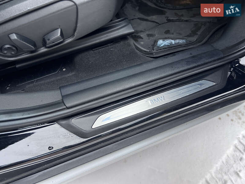 Внедорожник / Кроссовер BMW X1 2015 в Львове