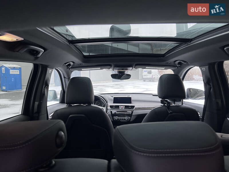 Внедорожник / Кроссовер BMW X1 2015 в Львове