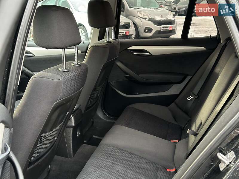 Позашляховик / Кросовер BMW X1 2011 в Вінниці