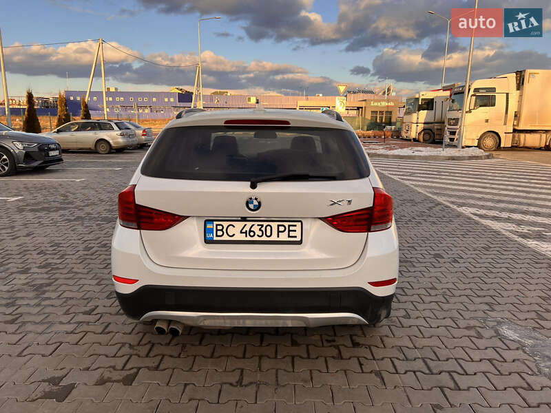 Внедорожник / Кроссовер BMW X1 2013 в Стрые