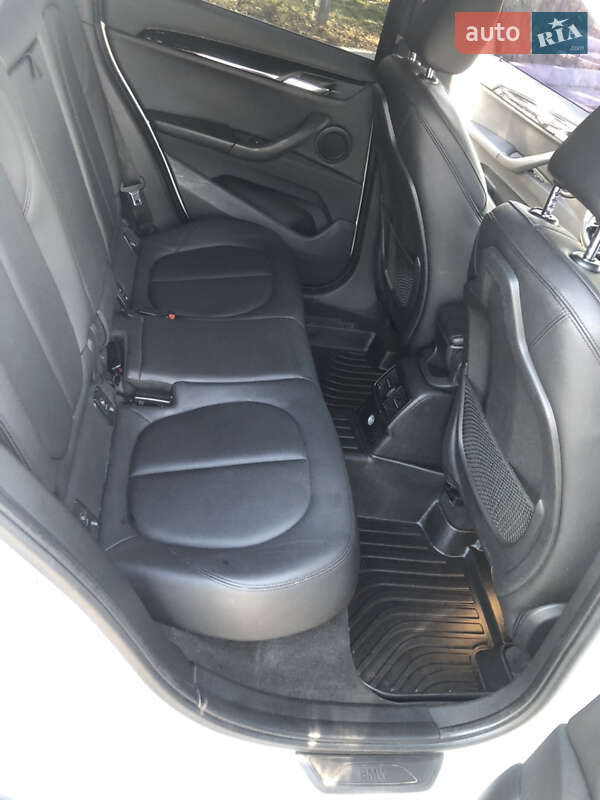 Внедорожник / Кроссовер BMW X1 2017 в Днепре фото 20 Внедорожник / Кроссовер BMW X1 2017 в Днепре