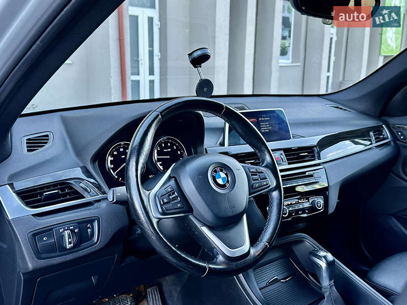 Внедорожник / Кроссовер BMW X1 2018 в Дрогобыче