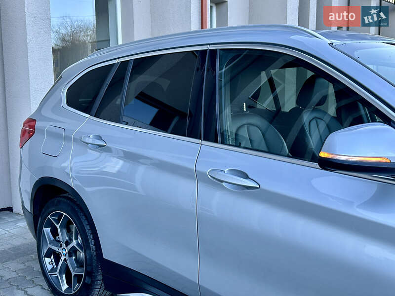 Внедорожник / Кроссовер BMW X1 2018 в Дрогобыче