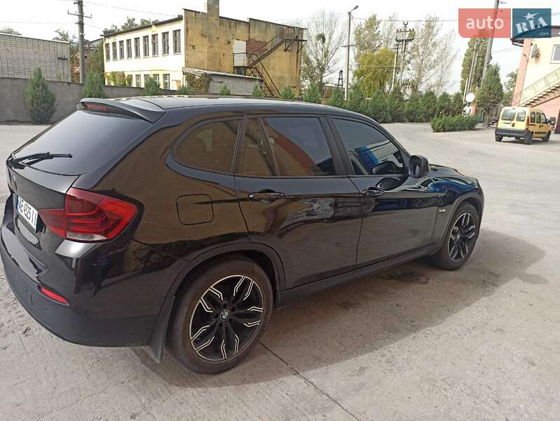 Внедорожник / Кроссовер BMW X1 2012 в Павлограде
