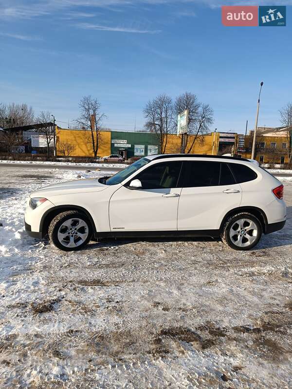 Позашляховик / Кросовер BMW X1 2013 в Житомирі фото 4 Позашляховик / Кросовер BMW X1 2013 в Житомирі