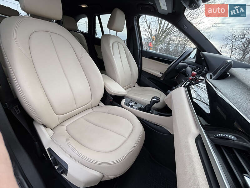 Внедорожник / Кроссовер BMW X1 2017 в Лубнах фото 15 Внедорожник / Кроссовер BMW X1 2017 в Лубнах