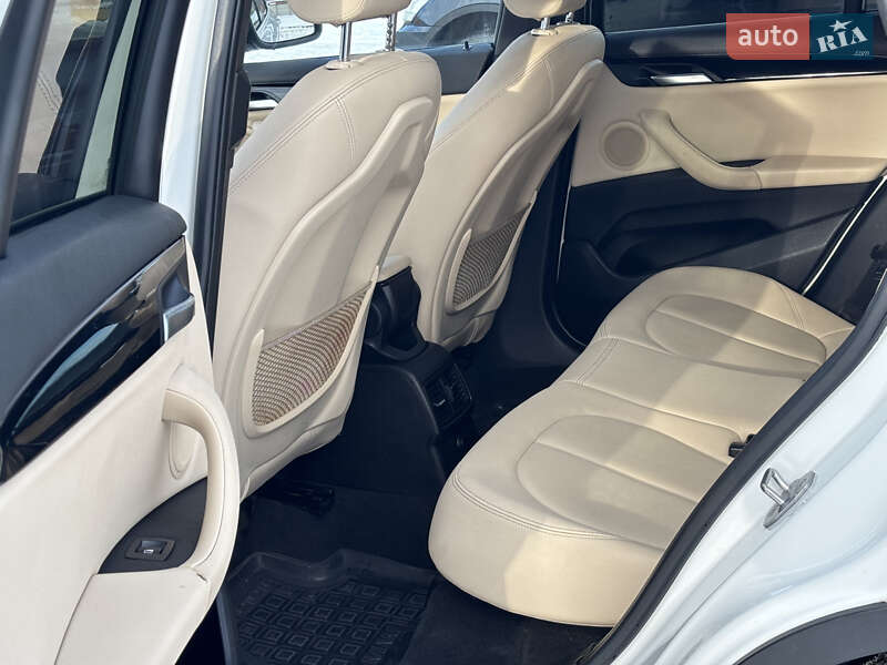 Внедорожник / Кроссовер BMW X1 2017 в Лубнах фото 21 Внедорожник / Кроссовер BMW X1 2017 в Лубнах