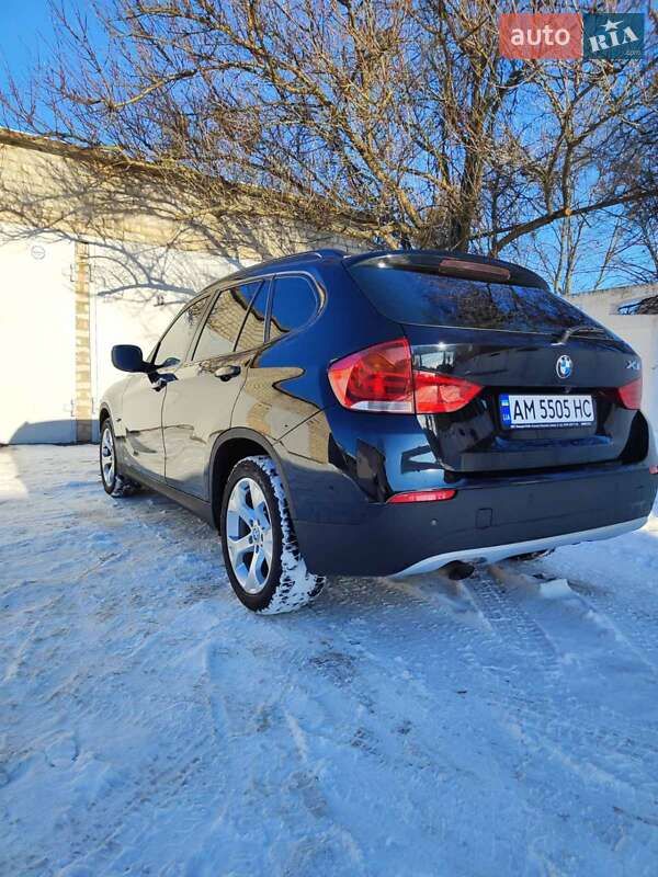 Внедорожник / Кроссовер BMW X1 2012 в Коростене фото 9 Внедорожник / Кроссовер BMW X1 2012 в Коростене