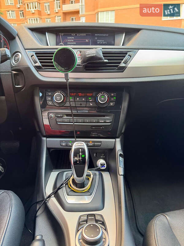 Внедорожник / Кроссовер BMW X1 2015 в Одессе