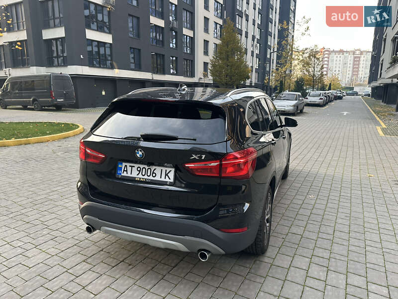 Внедорожник / Кроссовер BMW X1 2015 в Ивано-Франковске