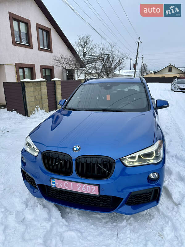 Позашляховик / Кросовер BMW X1 2016 в Звягелі