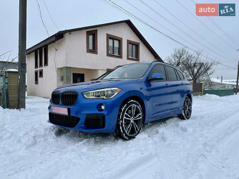 Позашляховик / Кросовер BMW X1 2016 в Звягелі
