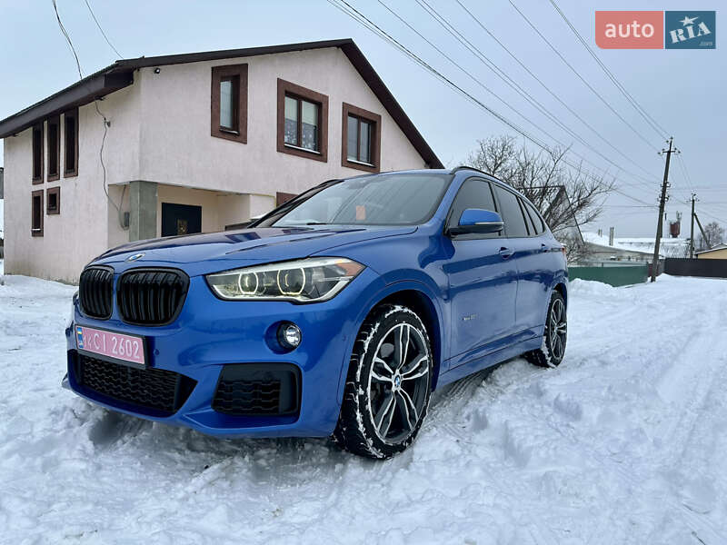 Позашляховик / Кросовер BMW X1 2016 в Звягелі