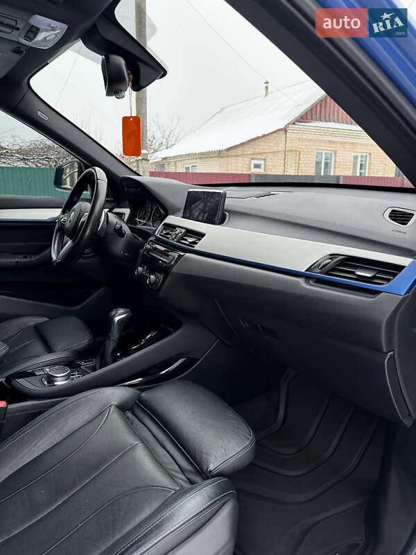 Позашляховик / Кросовер BMW X1 2016 в Звягелі