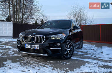 Внедорожник / Кроссовер BMW X1 2016 в Луцке