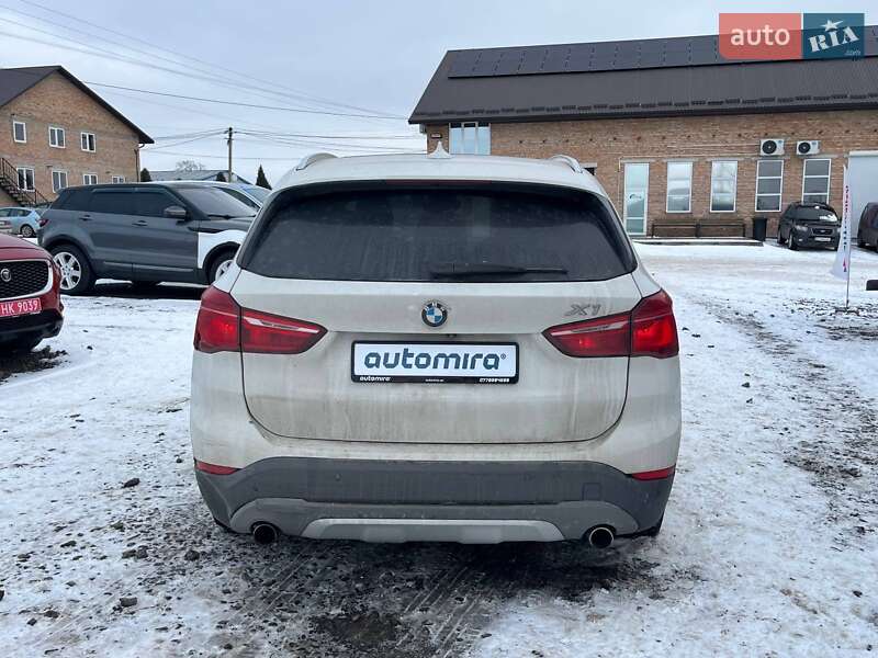Внедорожник / Кроссовер BMW X1 2016 в Луцке
