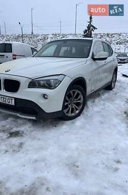 Позашляховик / Кросовер BMW X1 2011 в Києві