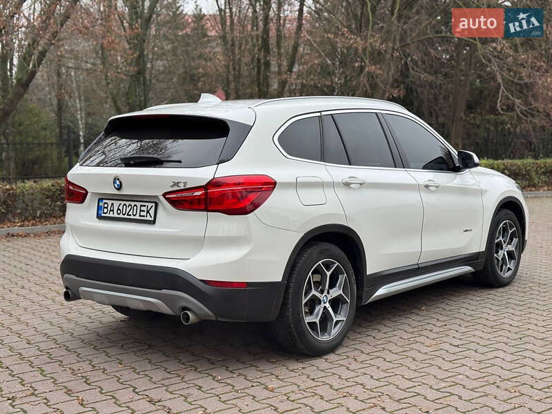 Внедорожник / Кроссовер BMW X1 2016 в Миргороде фото 2 Внедорожник / Кроссовер BMW X1 2016 в Миргороде