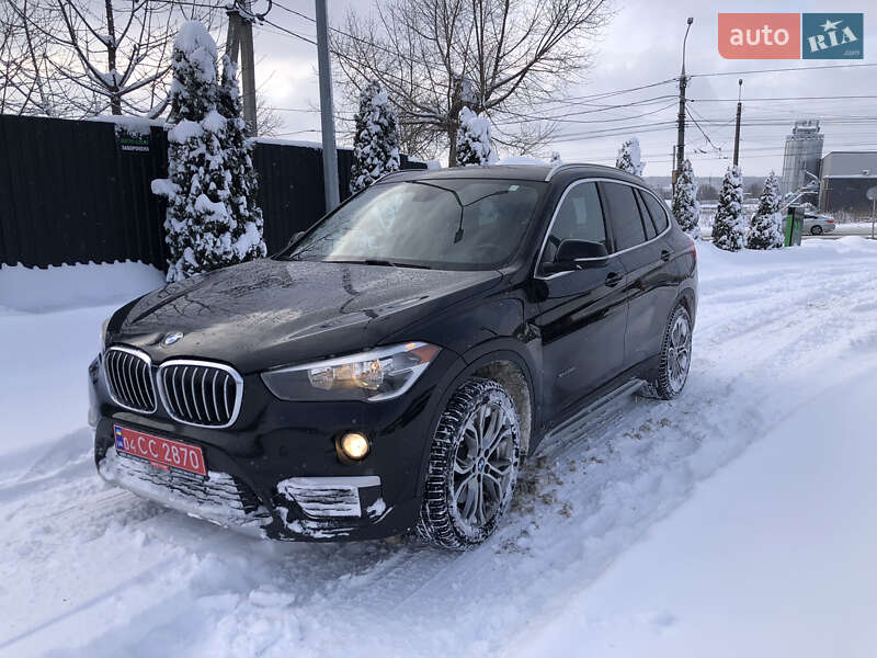 Внедорожник / Кроссовер BMW X1 2016 в Тернополе
