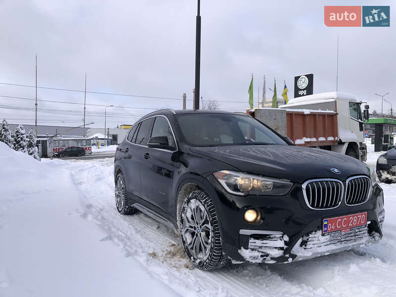 Внедорожник / Кроссовер BMW X1 2016 в Тернополе