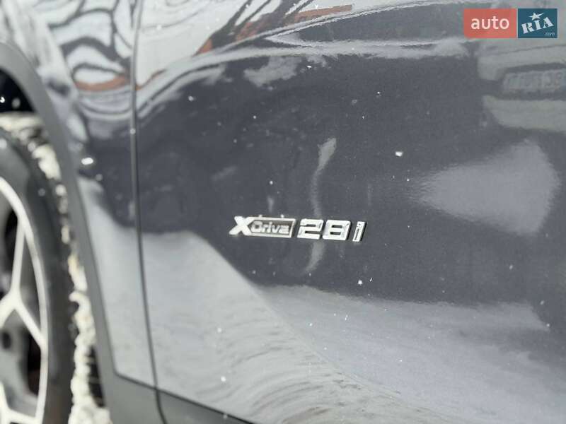Внедорожник / Кроссовер BMW X1 2017 в Львове