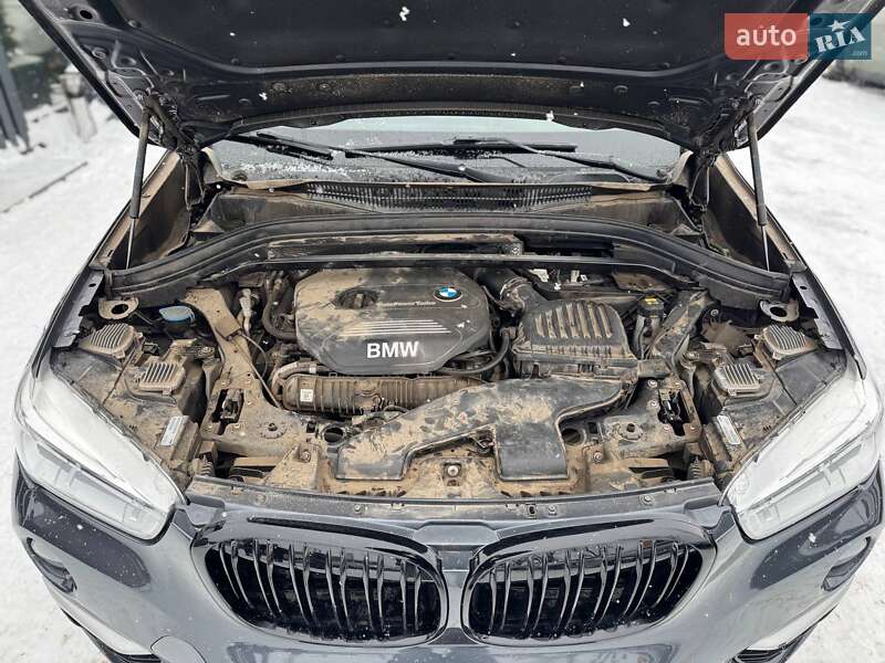 Внедорожник / Кроссовер BMW X1 2017 в Львове