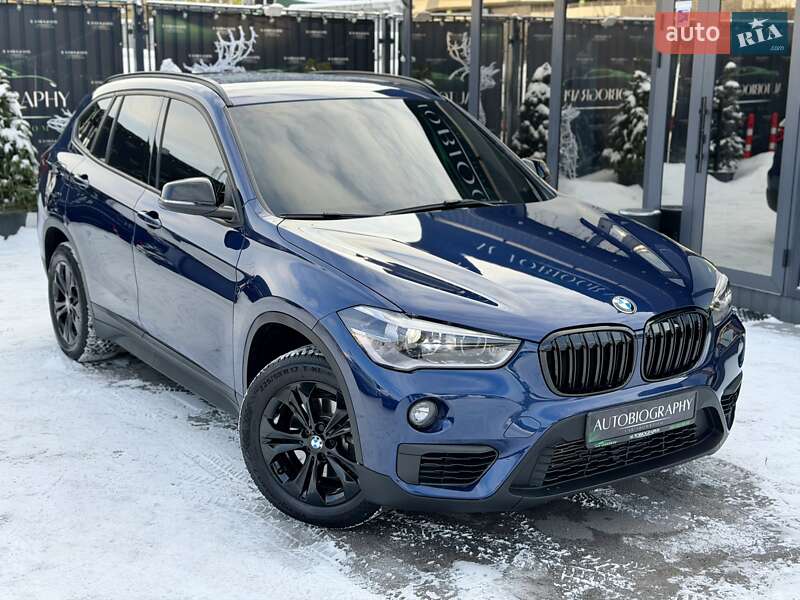 Внедорожник / Кроссовер BMW X1 2017 в Киеве