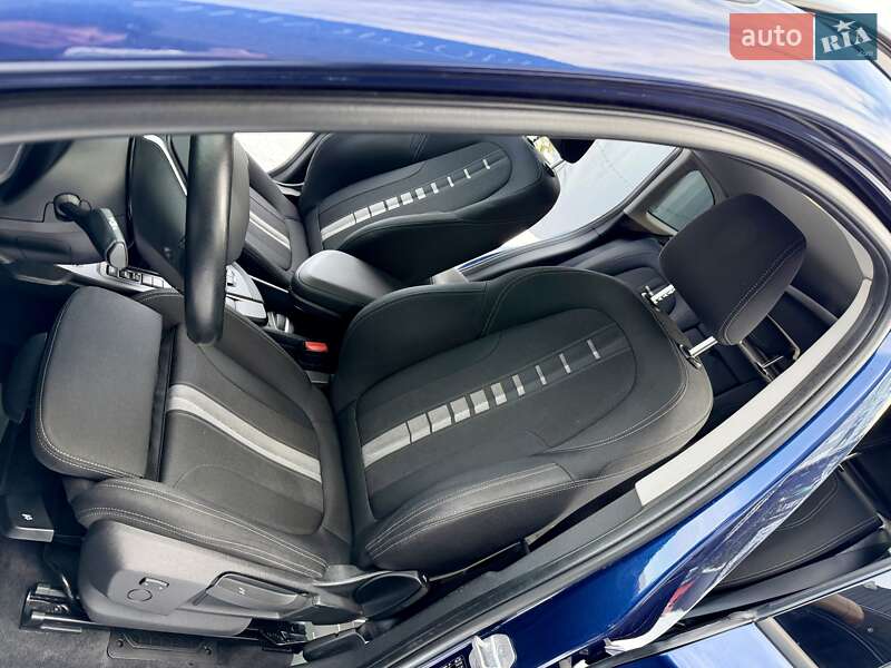 Внедорожник / Кроссовер BMW X1 2017 в Киеве