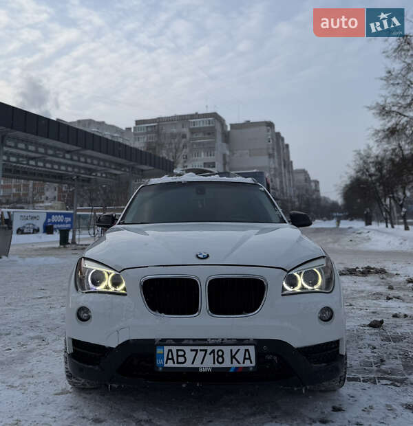 Внедорожник / Кроссовер BMW X1 2012 в Хмельницком