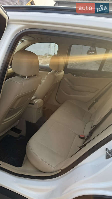 Внедорожник / Кроссовер BMW X1 2014 в Кременчуге