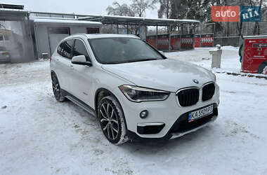 Внедорожник / Кроссовер BMW X1 2017 в Киеве
