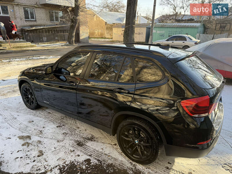 Внедорожник / Кроссовер BMW X1 2015 в Николаеве