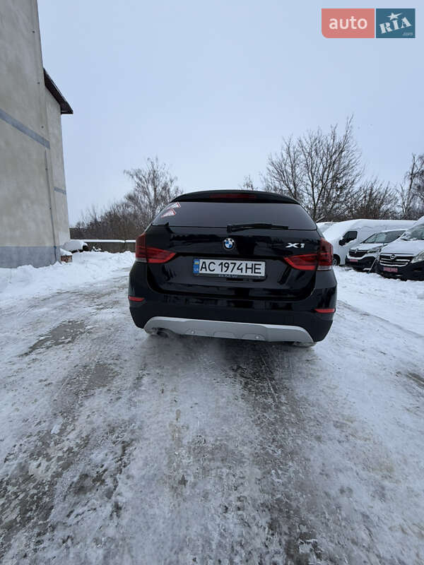 Внедорожник / Кроссовер BMW X1 2013 в Дубно фото 9 Внедорожник / Кроссовер BMW X1 2013 в Дубно