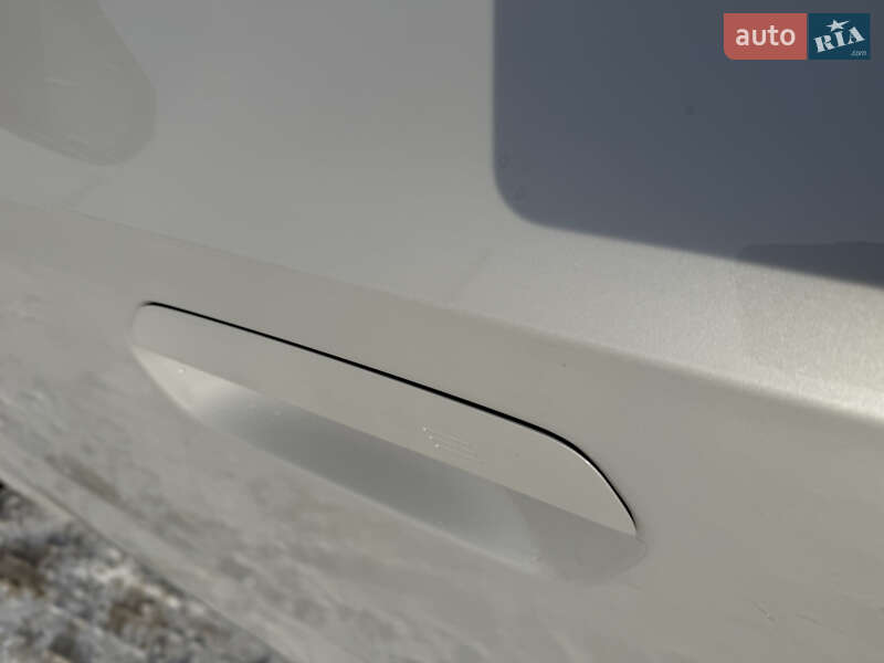 Позашляховик / Кросовер BMW X1 2024 в Львові