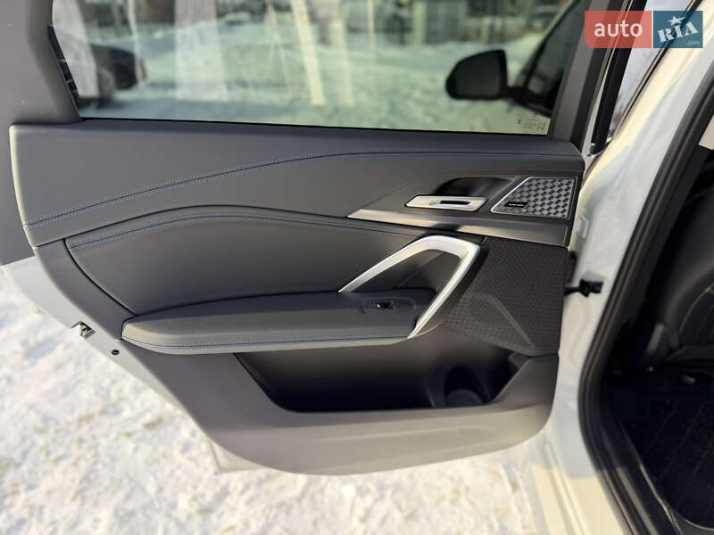 Позашляховик / Кросовер BMW X1 2024 в Львові