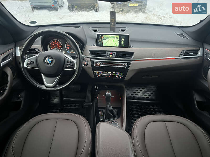 Внедорожник / Кроссовер BMW X1 2016 в Львове