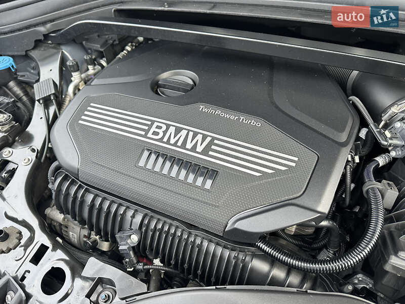 Внедорожник / Кроссовер BMW X1 2022 в Киеве