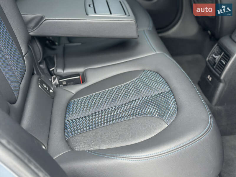 Внедорожник / Кроссовер BMW X1 2022 в Киеве