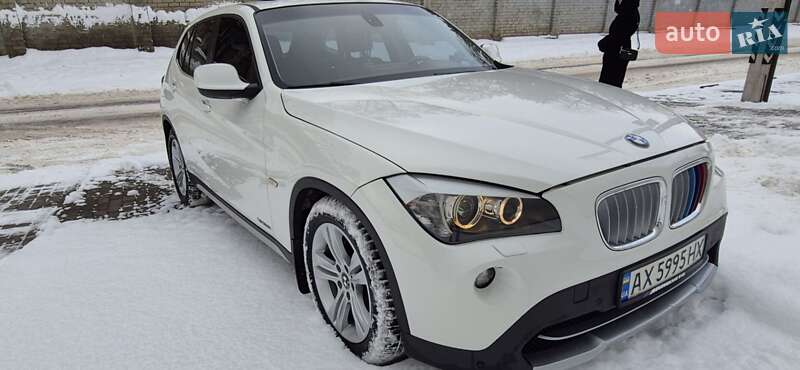 Внедорожник / Кроссовер BMW X1 2010 в Харькове