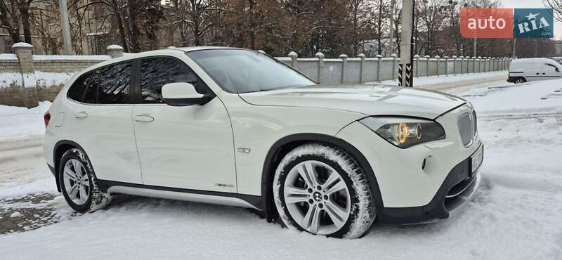 Внедорожник / Кроссовер BMW X1 2010 в Харькове