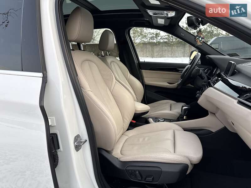 Внедорожник / Кроссовер BMW X1 2018 в Львове