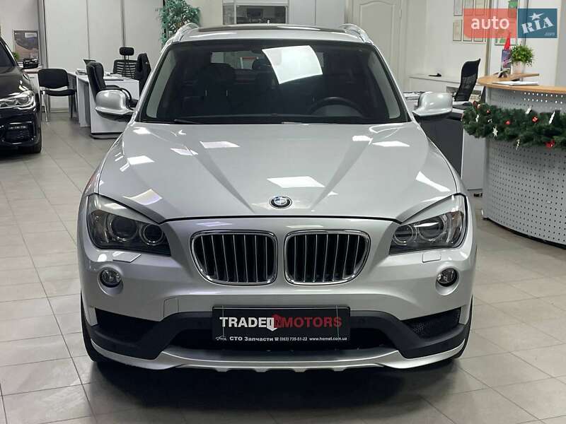 Внедорожник / Кроссовер BMW X1 2011 в Киеве