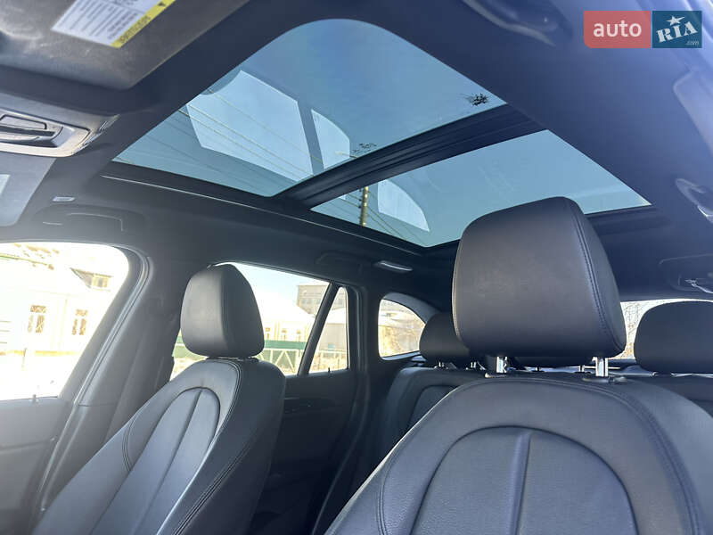 Внедорожник / Кроссовер BMW X1 2016 в Белой Церкви